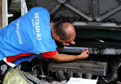 Unidade do Detran RJ durante atendimento relacionado à vistoria de veículos no Estado do Rio de Janeiro.