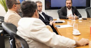 Obras do Porto de Jaconé começam no segundo semestre, anuncia Quaquá ao lado do governador Cláudio Castro