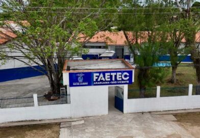 Governador Cláudio Castro inaugura unidade da Faetec em Araruama