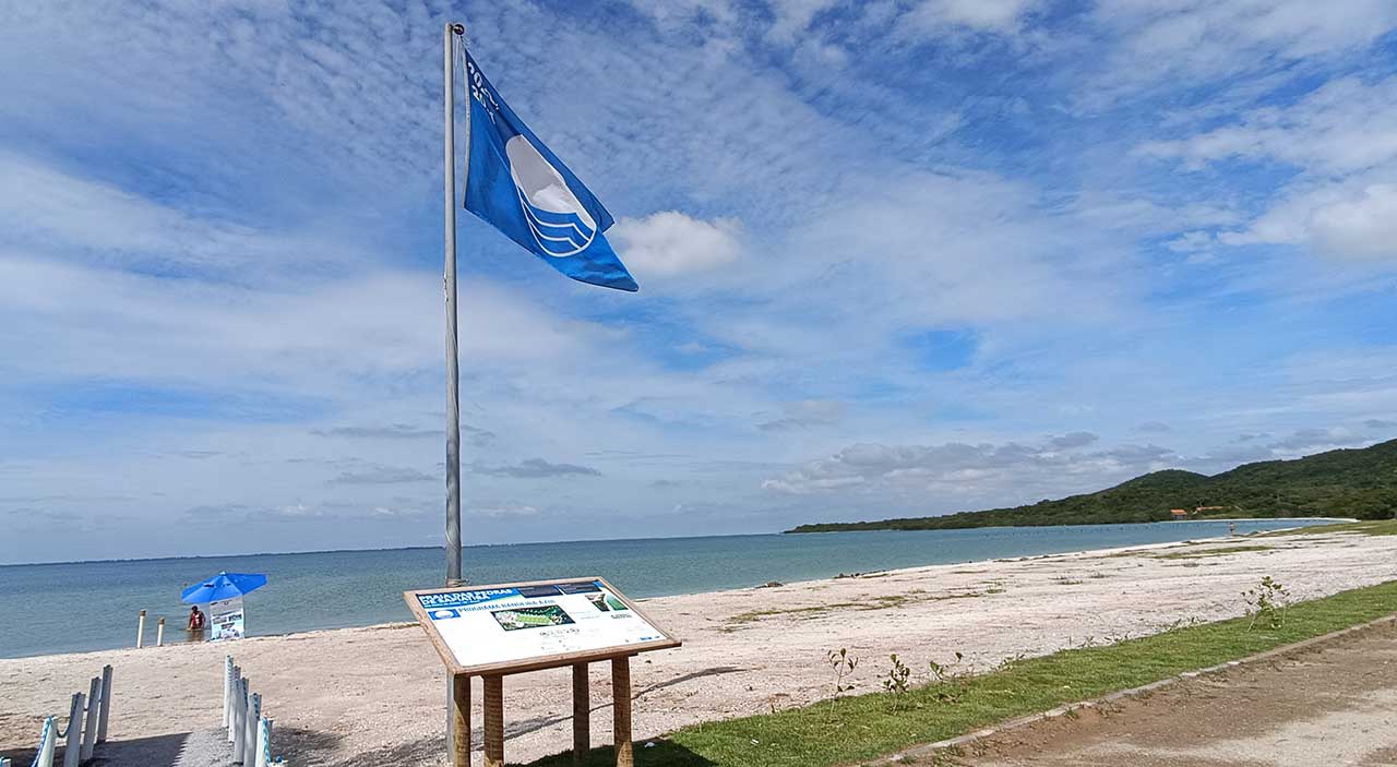 praia-sapitiba-bandeira-azul-sao-pedro-aldeia.jpg