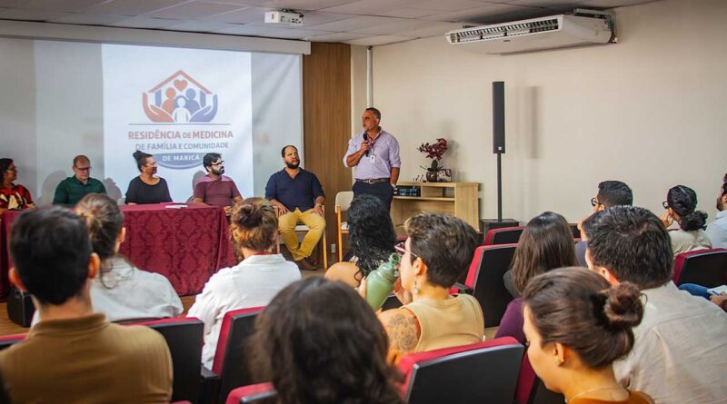 Maricá cria Programa de Residência Médica para fortalecer atenção básica