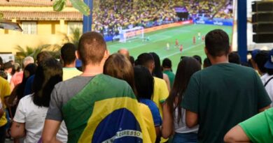 esquina-da-copa-marica-praca-orlando-barros-pimentel.jpg