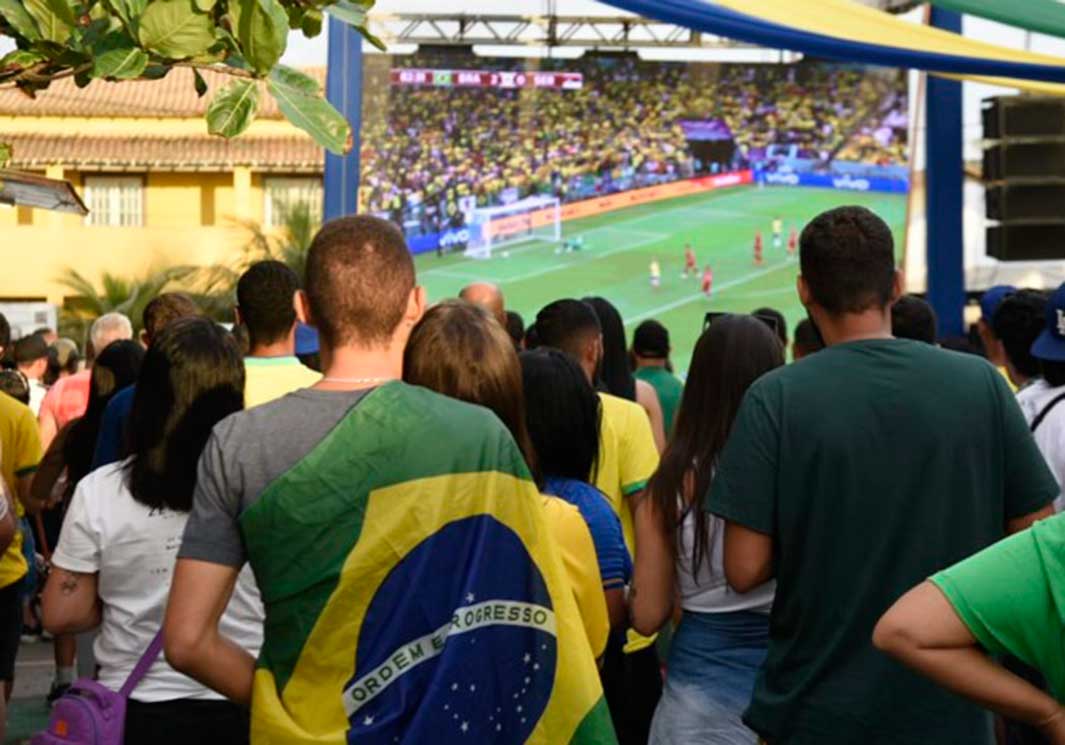 esquina-da-copa-marica-praca-orlando-barros-pimentel.jpg