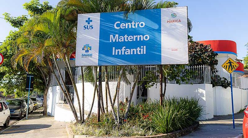 Atendimento a lactante na Sala de Apoio à Amamentação do Centro Materno Infantil de Maricá