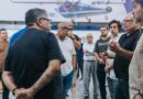 Profissionais cooperativados em reunião sobre projetos aeronáuticos em Maricá