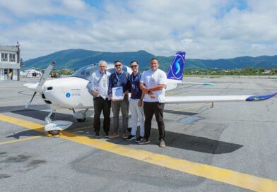 Aeronave da SAFE Escola de Aviação no Aeroporto de Maricá
